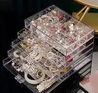 Why-Acrylic-Jewelry-Boxes-with-Velvet-Compartments-Are-a-Must-Have-for-Jewelry-Lovers Trendsetter Express