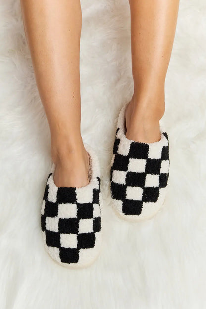 Melody Checkered Print Plush Slide Slippers Trendsi