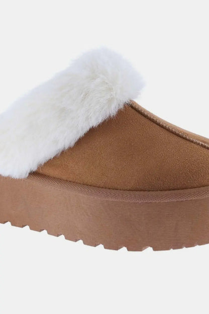 Weeboo Thick Bottom Fur Trim Snow Slippers Trendsi