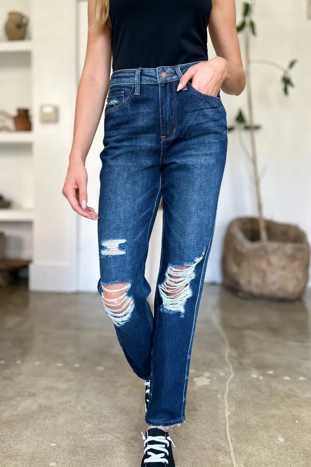 Judy Blue Full Size High Waist Rigid Magic Heavy Destroy Straight Jeans Trendsi