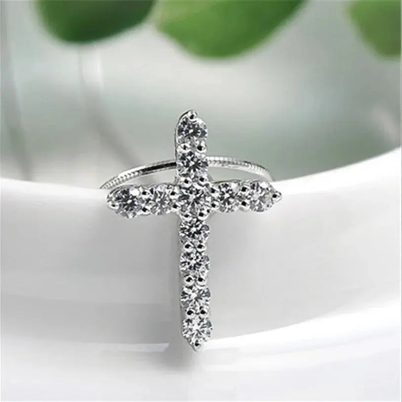 Crystal Cross Pendant Silver Chain Necklace - Fashionable Women's Jewelry Gift Zendrop