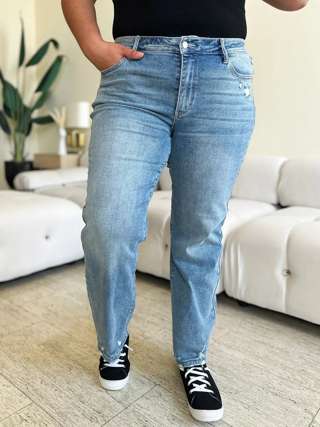 Judy Blue Full Size Mid Rise Distressed Straight Jeans Trendsi