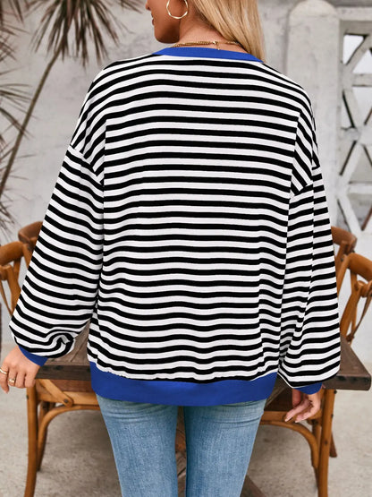 Contrast Striped Long Sleeve Sweatshirt Trendsi